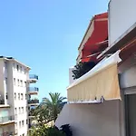 2p Calme Avec Piscine Et Parking - Terrasse, Proche Plages Et Centre De - Fr-1-196-239